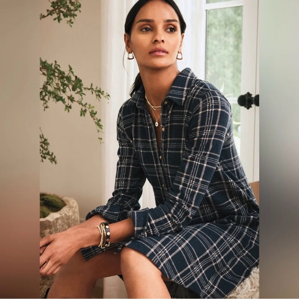 FAHERTY Legend Navy Plaid Flannel Shirt Sweater Dress - Small